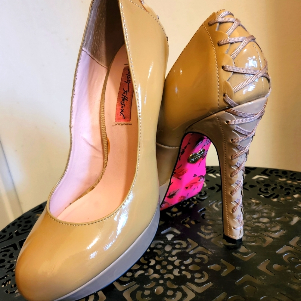 Nude Betsey Johnson Pumps Size 8